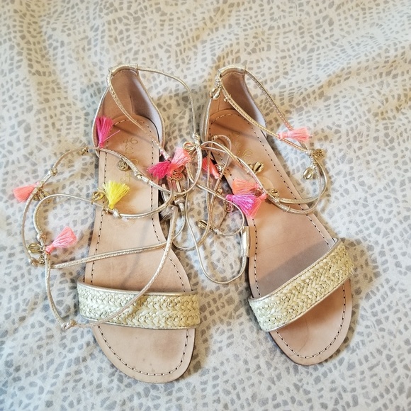 Lilly Pulitzer Shoes - Lilly Pulitzer raffia straw lace up charm sandals
